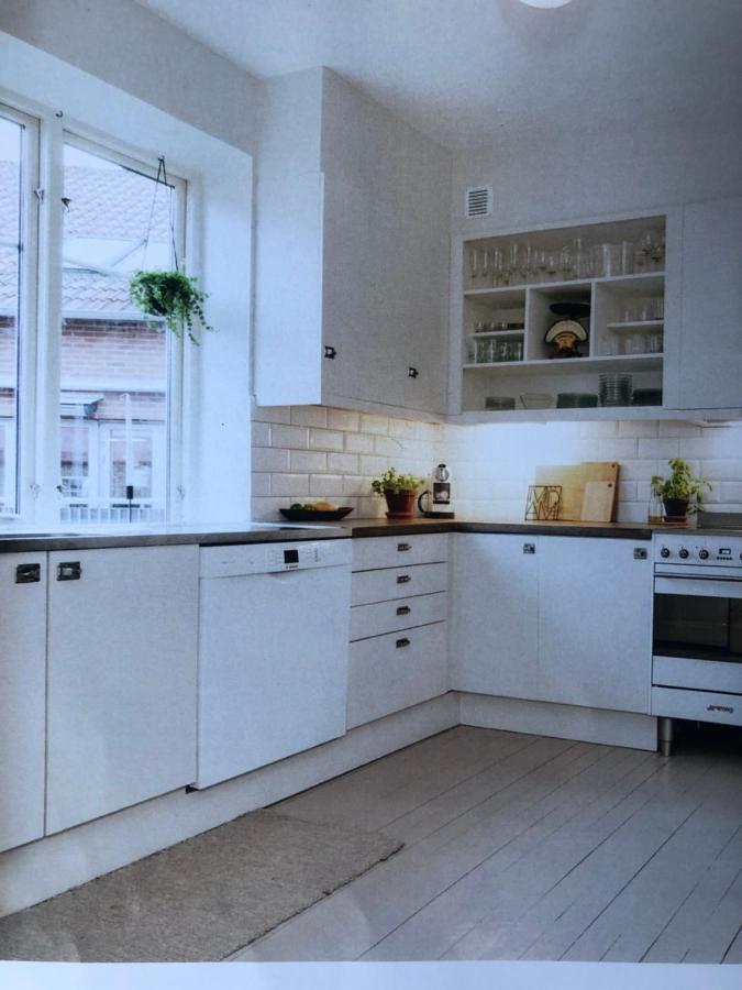 Room, Central Location Halmstad Exterior photo